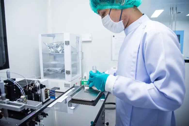 ท้องหรือไม่? ชุดตรวจฮอร์โมนโปรเจสเทอโรนตอบได้ ผลงานนักวิจัยจุฬาฯ ช่วยเกษตรกรรู้ผลการตั้งท้องสุกรสาว เพื่อวางแผนบริหารจัดการฟาร์ม