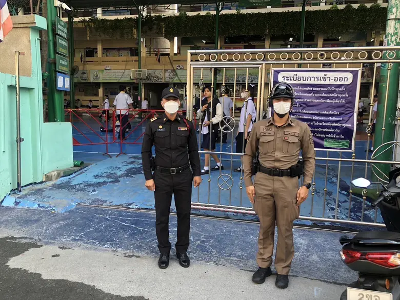 เขตสวนหลวงเพิ่มมาตรการดูแลความปลอดภัยนักเรียน-ประชาชนในซอยอ่อนนุช 17