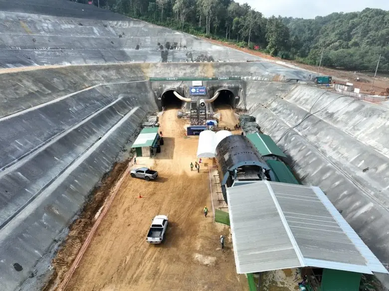 RT ต้อนรับ ผู้ว่าการรถไฟฯ และ คณะสื่อมวลชน ดูงานโครงการก่อสร้างรถไฟทางคู่ สายเด่นชัย-เชียงราย-เชียงของ