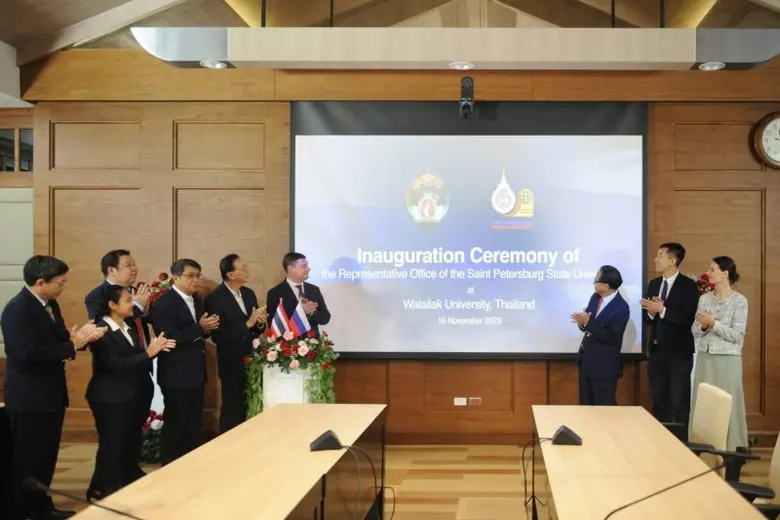 ศาสตราจารย์ ดร.สมบัติ ธำรงธัญวงศ์ รักษากา...