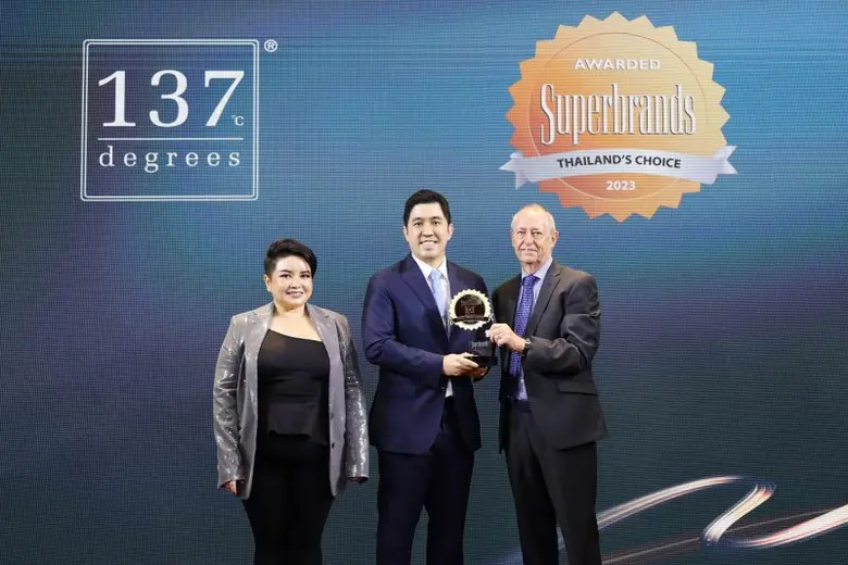 137 ดีกรี(R) คว้ารางวัล "Superbrands Thailand 2023" ตอกย้ำสุดยอดแบรนด์นมทางเลือกครองใจคนไทย