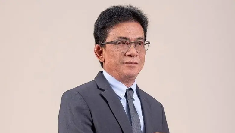 "บมจ.กรังด์ปรีซ์ อินเตอร์เนชั่นแนล" หรือ ...