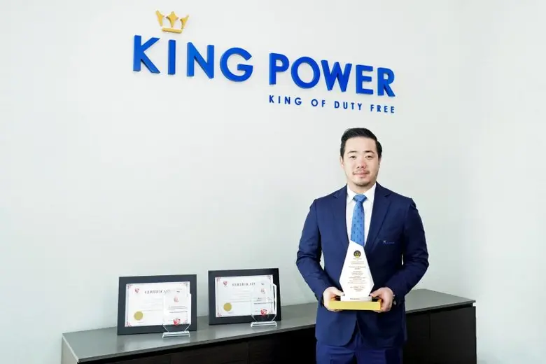 ด้วยความโดดเด่นในการดำเนินธุรกิจโดยคำนึงถึงสังคม แล...