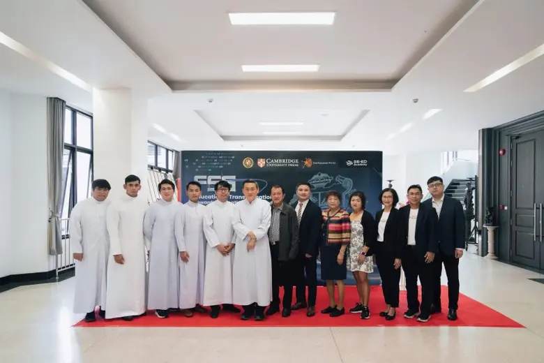 ซีเอ็ด จับมือสำนักพิมพ์ชั้นนำ ร่วมพิธีลงนามบันทึกข้อตกลงความร่วมมือ (MOU) กับมูลนิธิคณะเซนต์คาเบรียลแห่งประเทศไทย เพื่อยกระดับการศึกษาสู่มาตรฐานสากล