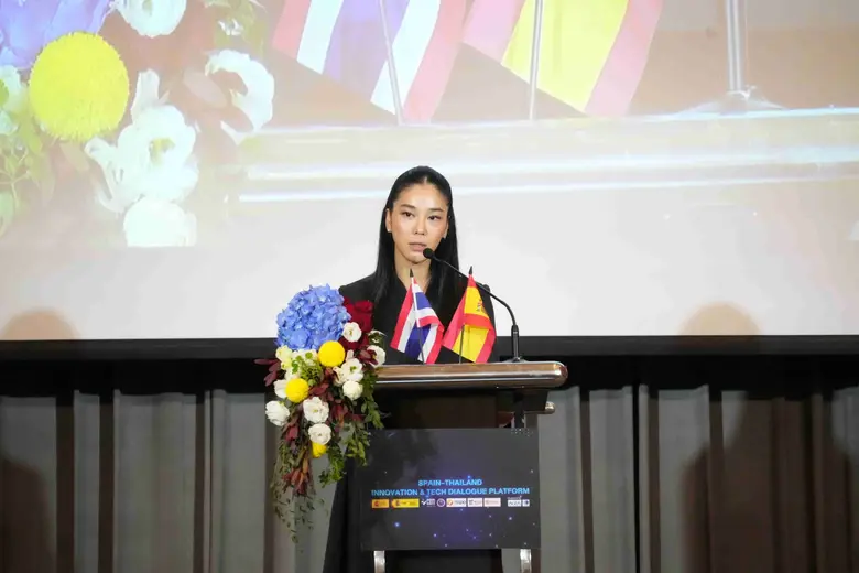 ประกาศความร่วมมือด้านนวัตกรรมครั้งแรกระหว่างรัฐบาลไทยและสเปน นำร่องพัฒนาสายพันธุ์ข้าวคุณภาพสูงจาก 2 ประเทศ โดยนักปรับปรุงพันธุ์ข้าวไรซ์เบอรี่คนแรกของไทย