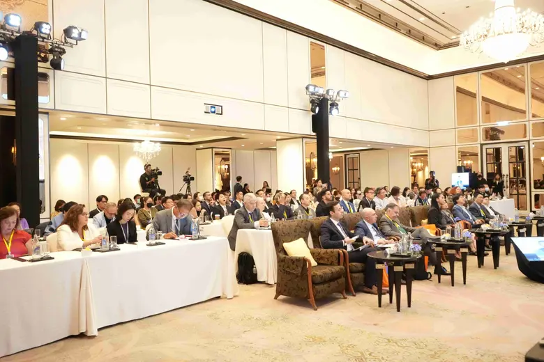 ประกาศความร่วมมือด้านนวัตกรรมครั้งแรกระหว่างรัฐบาลไทยและสเปน นำร่องพัฒนาสายพันธุ์ข้าวคุณภาพสูงจาก 2 ประเทศ โดยนักปรับปรุงพันธุ์ข้าวไรซ์เบอรี่คนแรกของไทย