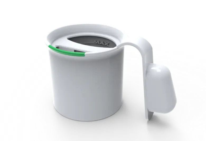 "แก้วน้ำกันสำลัก" นวัตกรรมจุฬาฯ ตัวช่วยผู้ป่วยระบบประสาท ดื่มน้ำอย่างมั่นใจ ไม่สำลัก