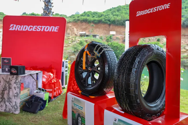 บริดจสโตนร่วมงาน "ISUZU V-CROSS 4x4…UNLOCK THE MASTER SPIRIT" พร้อมสนับสนุนผลิตภัณฑ์ "BRIDGESTONE DUELER ALL-TERRAIN A/T002"