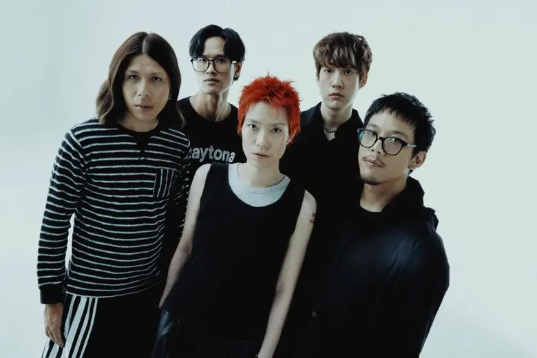 สวีดแอนด์โรล (Zweed n' Roll) เปิดตัวอัลบั...