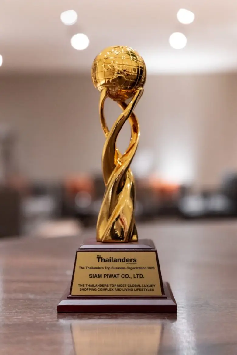 สยามพิวรรธน์คว้ารางวัล The Thailanders To...