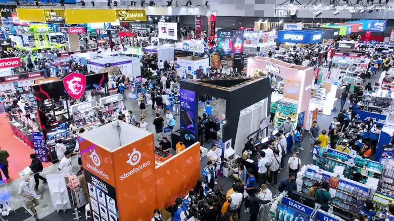 บมจ.เออาร์ไอพี ผู้จัดงาน "COMMART BEST DE...