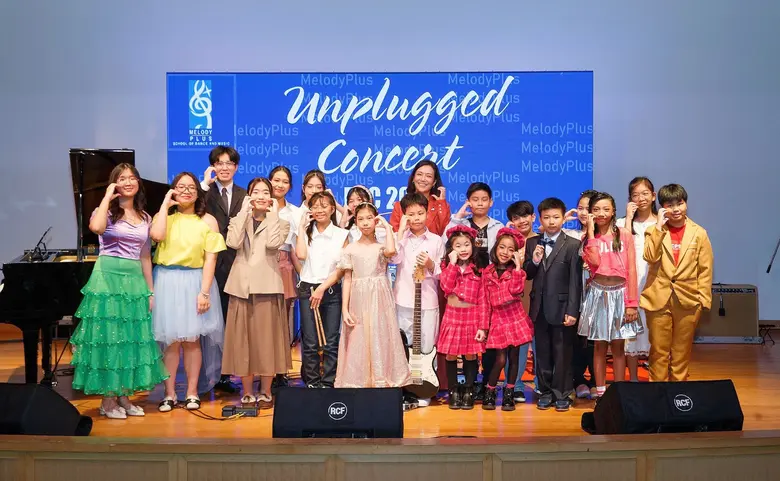 สถาบันดนตรี "เมโลดี้พลัส" ฉลองครบรอบปีที่ 19 จัดงาน "Unplugged Concert" เปิดเวทีโชว์ทักษะทางดนตรีให้นักเรียนได้ฉายแสงส่งท้ายปี