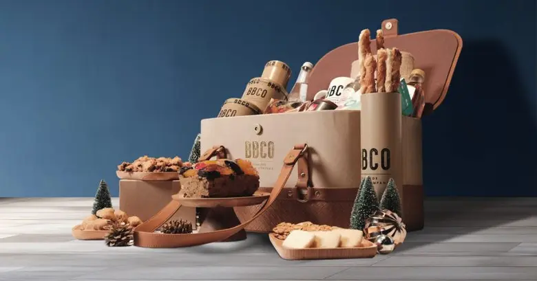 แสดงคำขอบคุณพร้อมส่งมอบความสุขในเทศกาลแห่...