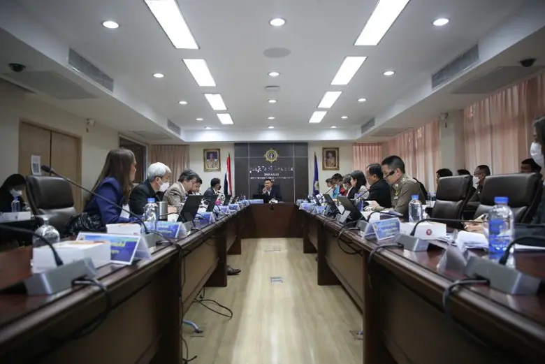 กทม.เตรียมพร้อมมาตรการดูแลความปลอดภัยรองรับการเปิดสถานบริการถึงเวลา 04.00 น.