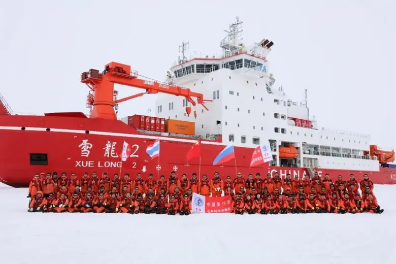 จากขั้วโลกเหนือสู่ขั้วโลกใต้ นักวิจัยจุฬา...