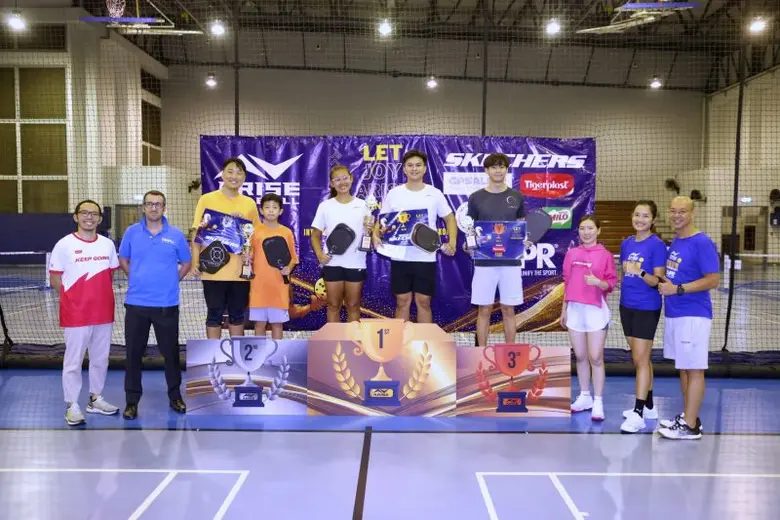 สเก็ตเชอร์ส ผู้นำแห่งเทคโนโลยีเพื่อความสบ...