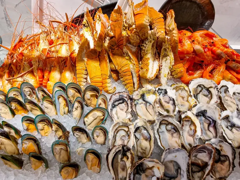 ฉลองเทศกาลคริสต์มาสกับบุฟเฟ่ต์อาหารสไตล์อิตาเลียน - ไทย โรงแรมเซ็นทาราแกรนด์ฯ เซ็นทรัลเวิลด์