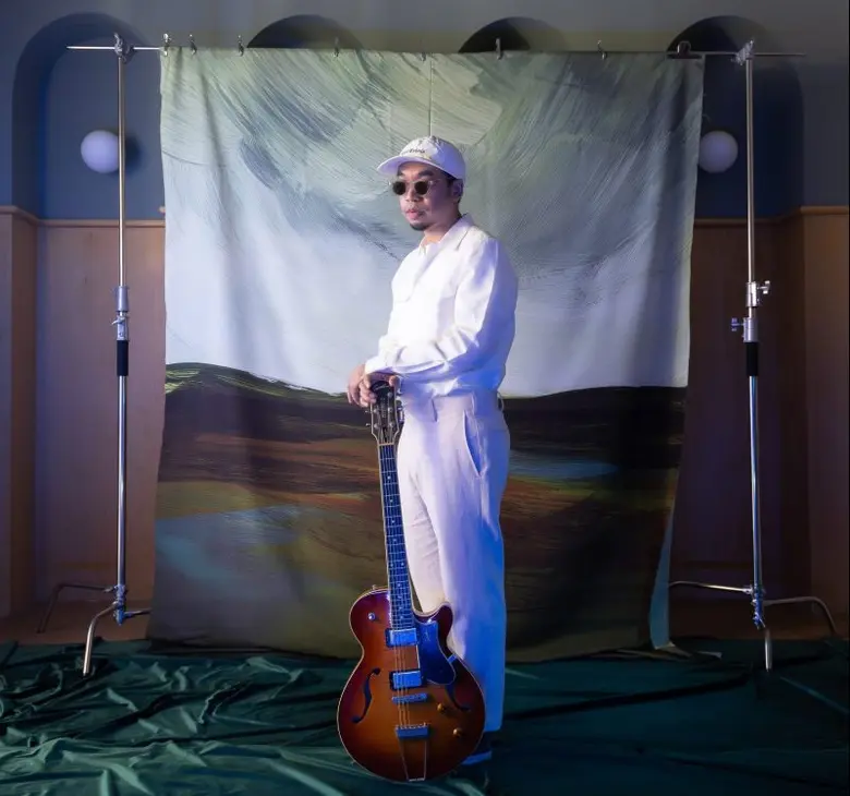 ยังคงส่งผลงานเพลงอย่างต่อเนื่องสำหรับศิลป...