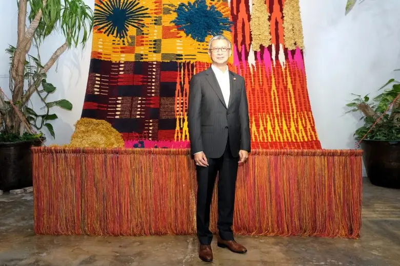 Royal Thai จับมือศิลปินสิ่งทอระดับโลก เปิดตัว RT Studioประเดิมโปรเจกต์คอลแลป "RT STUDIO X MOOK V"