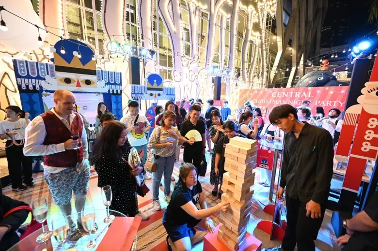 'ห้างเซ็นทรัล' จัดงาน 'Central Christmas Night Party' สำหรับลูกค้า Expat คนสำคัญ เอ็กซ์คลูซีฟปาร์ตี้สุดยิ่งใหญ่ที่ลูกค้ากว่า 30 สัญชาติร่วมฉลองคริสต์มาสและปีใหม่