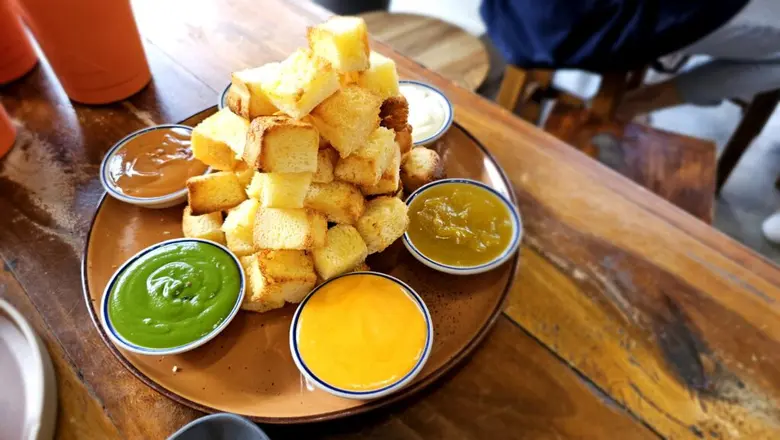 สวรรค์นักกิน "จุฬาฯ-บรรทัดทอง-สามย่าน" แหล่งรวม Thai Street Food สุดฮิป