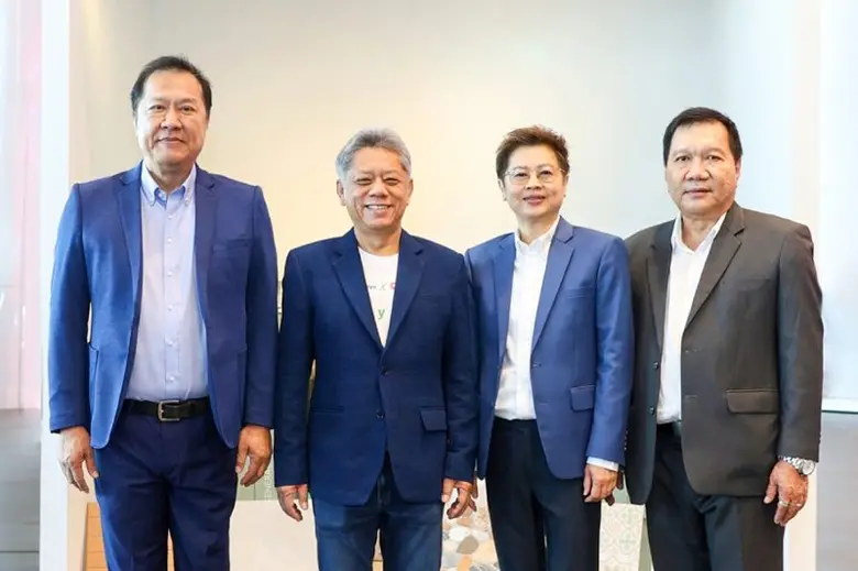 ดร.พัฒน์ปกรณ์ ศรีสกุลภิญโญ ประธานกรรมการบ...