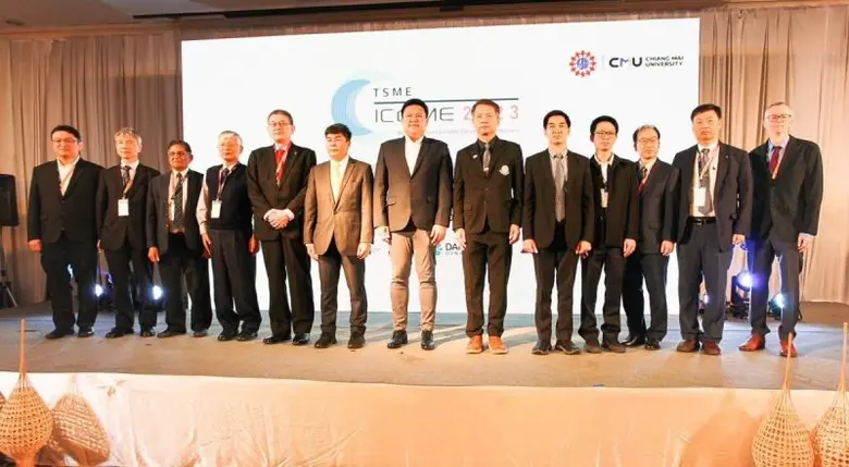 ดร.เกริกพงษ์ เกียรติพานิชกิจ ผู้อำนวยการฝ...