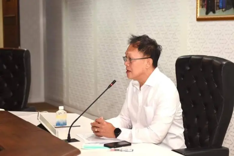 นายไทภัทร ธนสมบัติกุล ผู้อำนวยการสำนักการ...