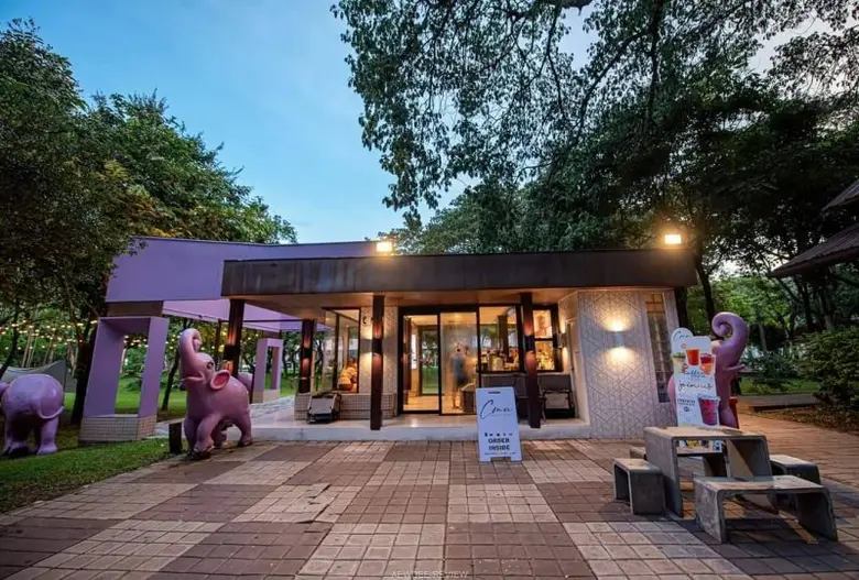 CMU cafe and more คาเฟ่ ฟีลแคมป์ปิ้ง รับหน้าหนาว ที่เชียงใหม่