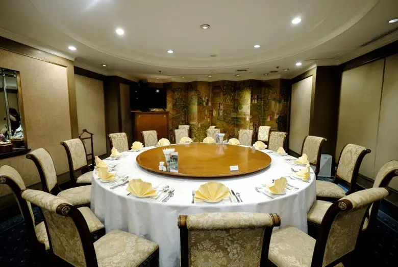 เมนูจีนรับปีมังกรกับ "บะหมี่กระเพาะปลาสด" ที่ห้องอาหารจีนหยก