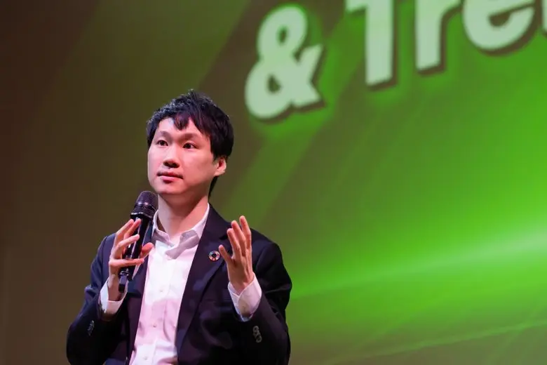 "บิทคับ กรุ๊ป" เปิดเวทีอัปเดตทิศทางเศรษฐกิจดิจิทัลมาแรงปี 2024 "ท๊อป จิรายุส" ชี้ ไทยเตรียมขันตักน้ำรีบปรับตัวสู่เทรนด์ธุรกิจสีเขียว