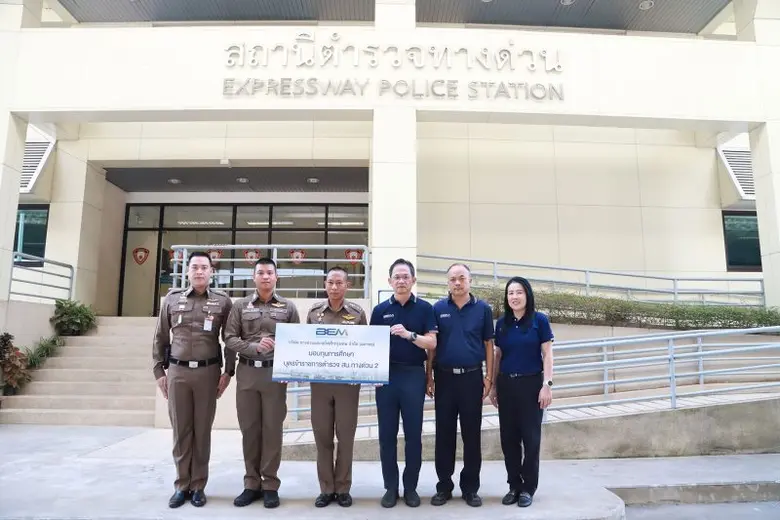 นายรุ่งศักดิ์ เหลืองรัตนมาศ ผู้ช่วยกรรมกา...