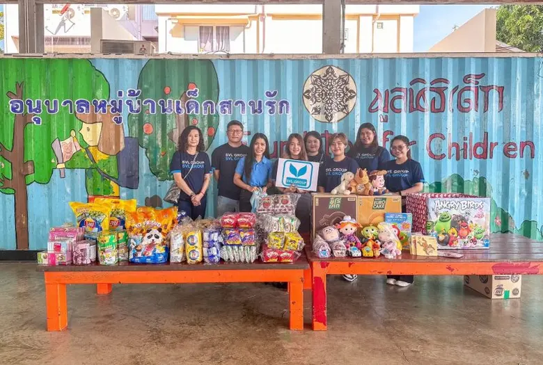 คณะผู้บริหารและพนักงานเอสวีแอล กรุ๊ป (SVL...