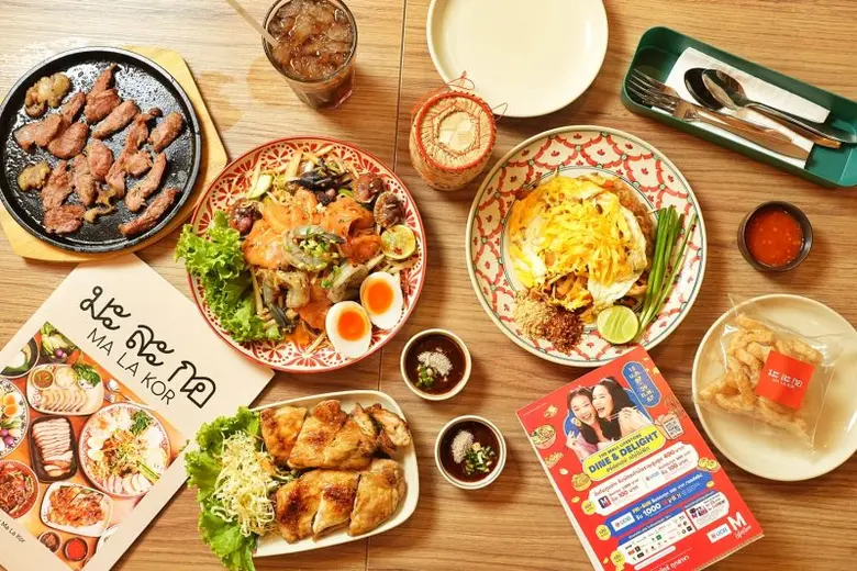 เดอะมอลล์ กรุ๊ป จับมือ UOB เริ่มปีใหม่ รับโปรดี จัดเต็มความอร่อยให้เหล่าฟู้ดเลิฟเวอร์ กับแคมเปญ THE MALL LIFESTORE "DINE & DELIGHT อร่อยเดย์ เปย์ไม่พัก"