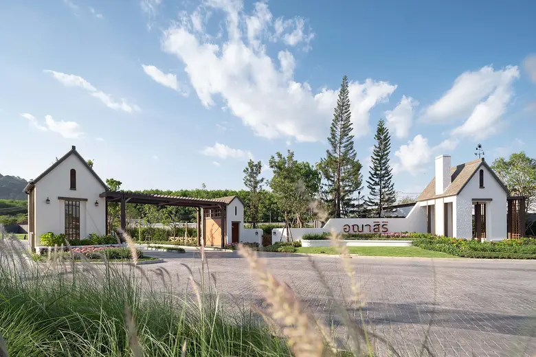 Sansiri, Thailand's most trusted full-service real estate developer announces strategy of launching 16 projects worth 15 billion baht in Phuket over 5 years