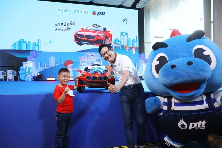 นายอรรถพล ฤกษ์พิบูลย์ ประธานเจ้าหน้าที่บร...