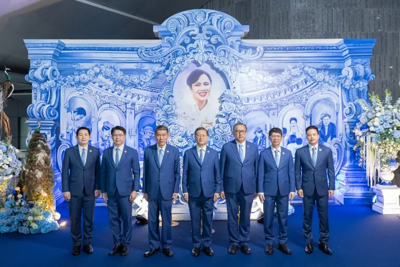 ธนาคารกรุงไทย จัดพิธีถวายพระพรชัยมงคล และ...