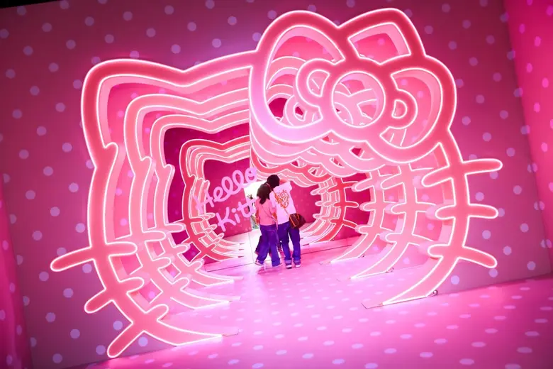 บมจ. เซ็นทรัลพัฒนา ผู้บริหารศูนย์การค้า เ...