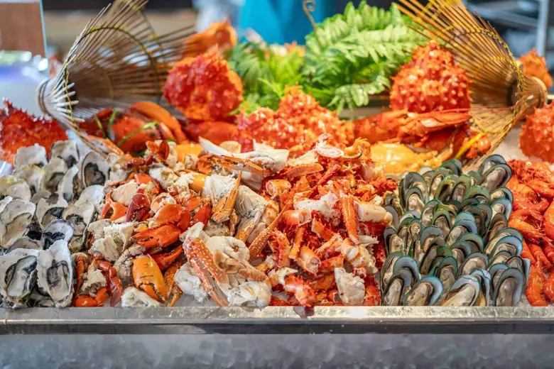 โรงแรมอีสติน แกรนด์ สาทร กรุงเทพฯ ขายบุฟเ...