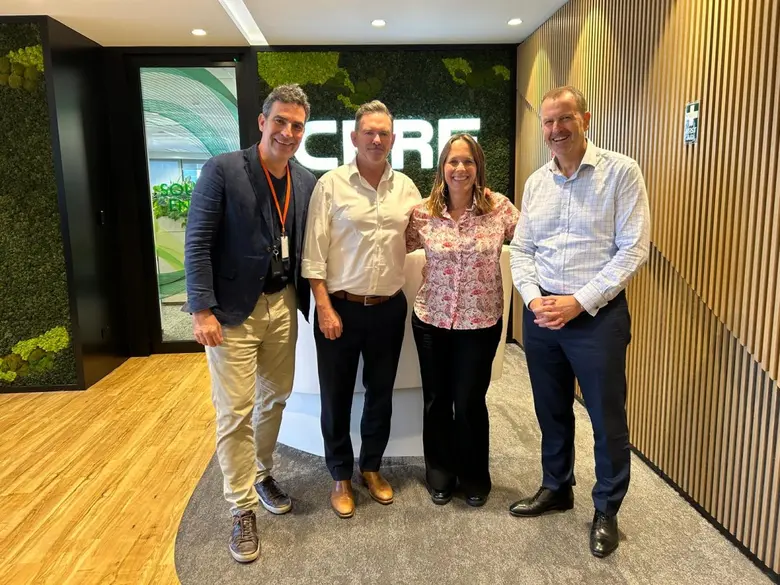 การเข้าซื้อกิจการครั้งนี้ส่งผลให้บุคลากรเ...