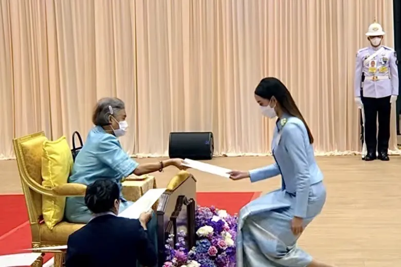 ขอแสดงความยินดีกับสาวนักสังคมรุ่นใหม่ “โณ...