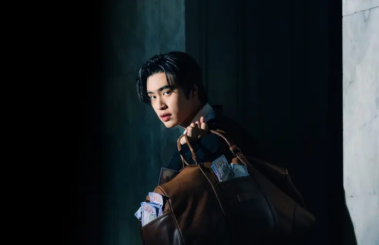 หลังจากประเดิมซิงเกิลแรก “ใกล้เกิน” (TOO ...