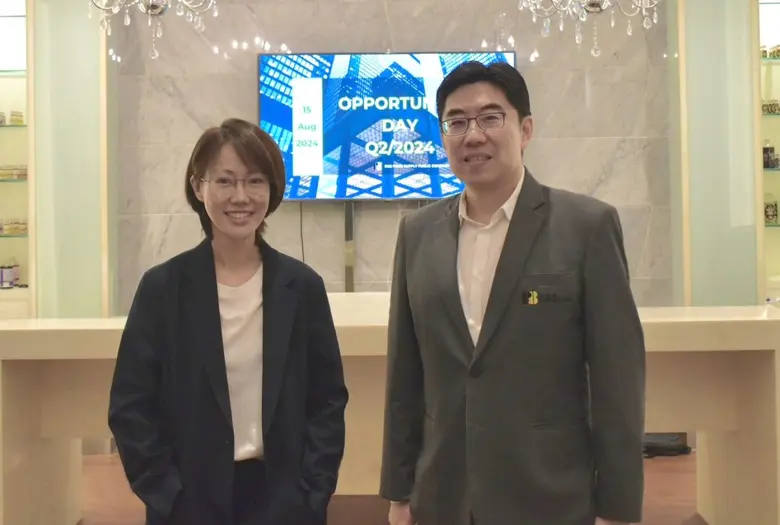 แพทย์หญิงจัณจิดา รัตนภูมิภิญโญ กรรมการบริ...