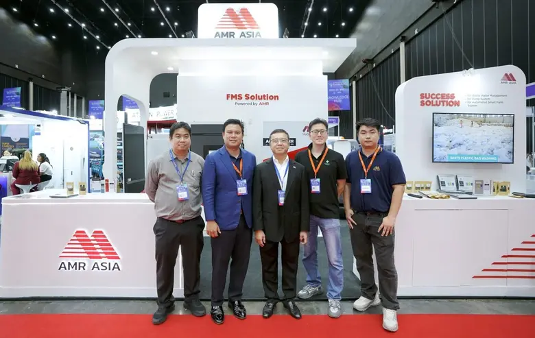 นายณัฏฐชัย ศิริโก (กลาง) ประธานเจ้าหน้าที...