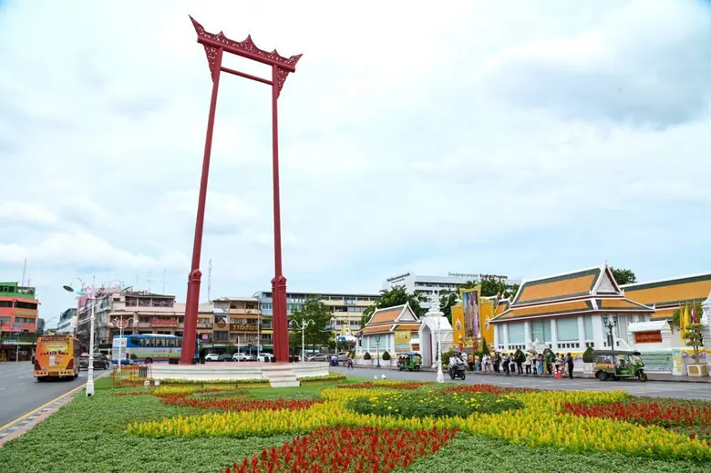 นายประพาส เหลืองศิรินภา ผู้อำนวยการสำนักส...