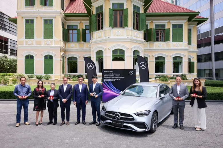 เมอร์เซเดส-เบนซ์ กรุ๊ป ประเทศไทย โดย เมอร...