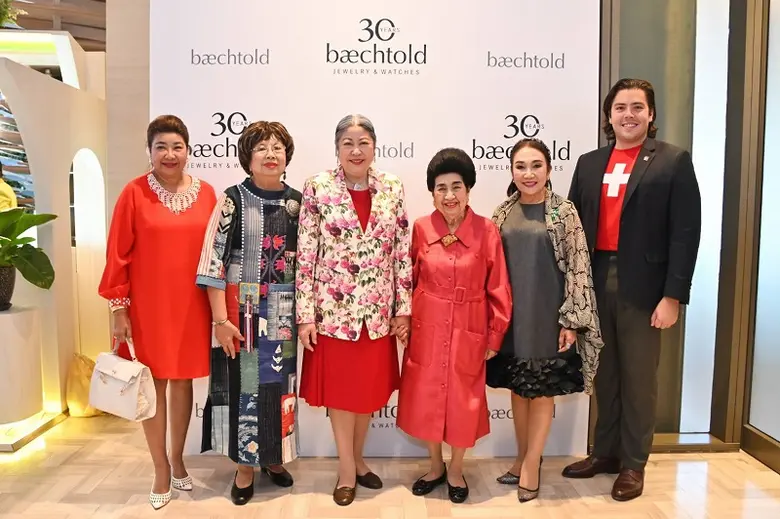 ดร.สร้อยเพชร เรศานนท์ กรรมการบริหารบริษัท...