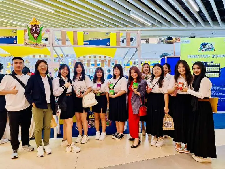 คณะบริหารธุรกิจ มหาวิทยาลัยศรีปทุม ร่วมกั...