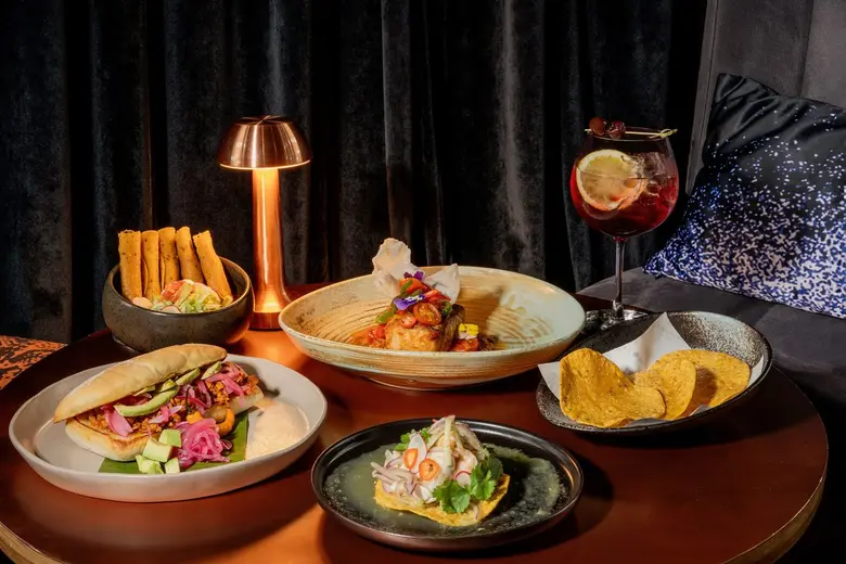 ห้องอาหารเวอร์ทิโก้ ทู ขอนำเสนอเมนูอาหารเ...