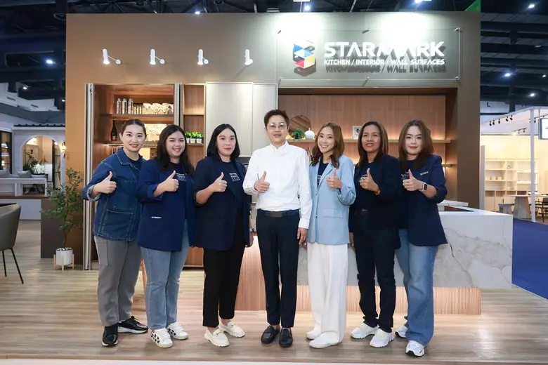 นางสาวณัฐปภัสร์ ศรีสกุลภิญโญ กรรมการผู้จั...